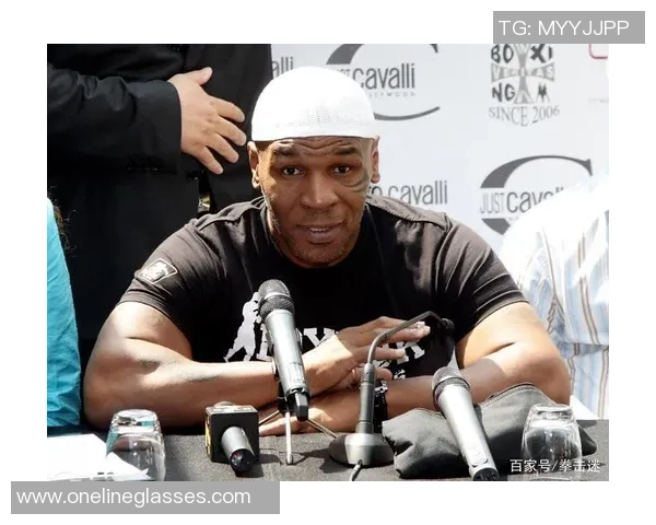 泰森与小罗伊琼对决的收入揭秘及其背后的商业价值分析 泰森与小罗伊琼对决的收入揭秘及其背后的商业价值分析